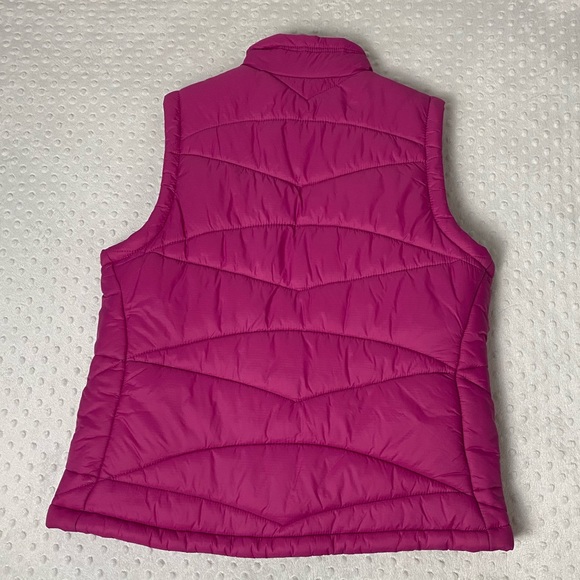 WindRiver Puffer Vest (Medium) - Picture 2 of 10